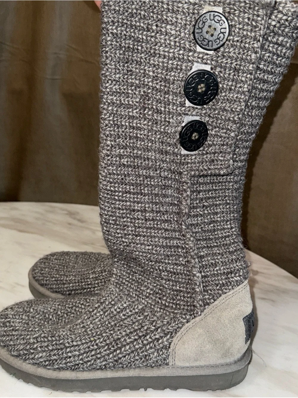 UGG Cardi knit grey size woman 7 boots